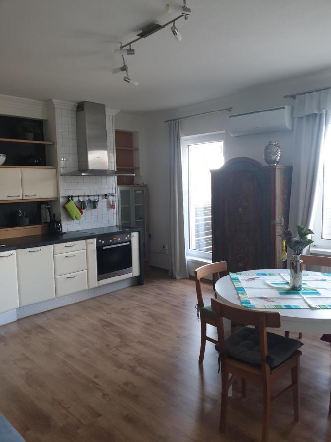 Apartment Stockerau Luaran gambar